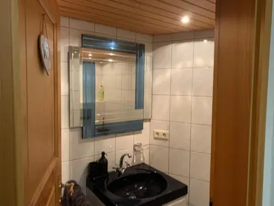 Ein Badezimmer in der Unterkunft KM Apparts 2 Wesel