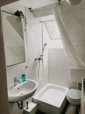 Ein Badezimmer in der Unterkunft Im Herzen Essens! Zentral und gemütlich wohnen! HODGL