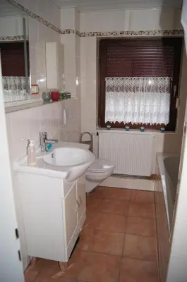 Ein Badezimmer in der Unterkunft Ferienwohnung Bergisch Land