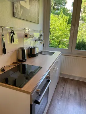 Küche/Küchenzeile in der Unterkunft City Studios mit Garten in Elberfeld- Zentral - Nespresso - Netflix