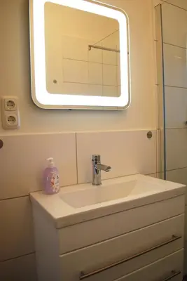 Ein Badezimmer in der Unterkunft Altenbochumer Apartment