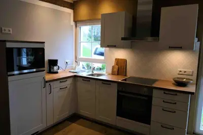 Küche/Küchenzeile in der Unterkunft Ferienwohnung Hückeswagen (Bevertalsperre)