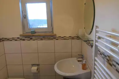 Ein Badezimmer in der Unterkunft Ferienwohnung Hückeswagen (Bevertalsperre)
