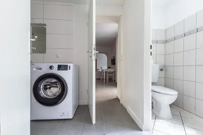 Ein Badezimmer in der Unterkunft T&K Apartments Duisburg 4 Apartments 110qm with balcony