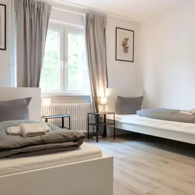 BEGE APARTMENTS: PERFECT FOR COMPANIES