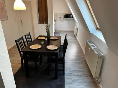 Grundriss der Unterkunft A&V Apartments Schöne Dachgeschoss Wohnung Apt Sterne