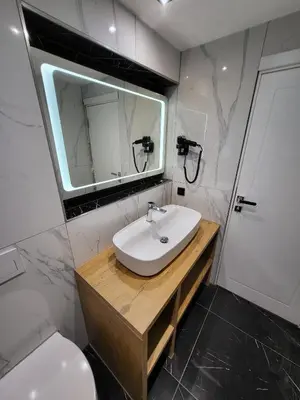 Ein Badezimmer in der Unterkunft NY-GOLDEN APARTMENTS-Dortmund Airport