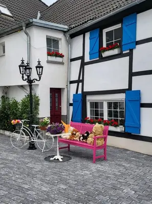 Das Gebäude in dem sich die Ferienwohnung befindet