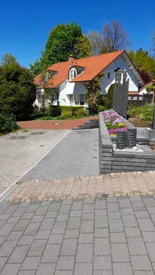 Das Gebäude in dem sich die Ferienwohnung befindet