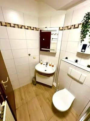 Ein Badezimmer in der Unterkunft Zuhause im Ruhrgebiet 2 mit Balkon
