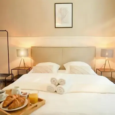 MILPAU Wuppertal 1 - Modernes Studio mit privater Terrasse & Queensize-Bett