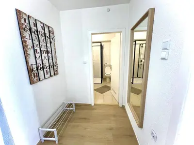 Ein Badezimmer in der Unterkunft Große 80qm 3 Zimmer Wohnung, nahe Messe & Klinikum, 2x 55