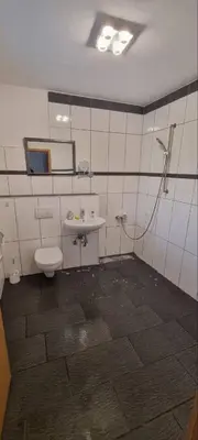 Grundriss der Unterkunft Monteurhaus in Hemer - Gemeinschaftsnutzung Küche und Bad