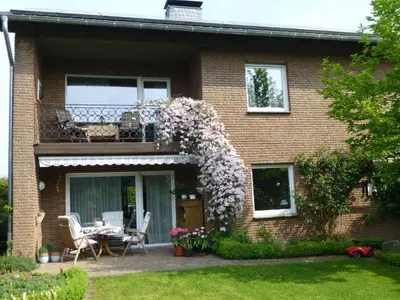 Ein Garten an der Unterkunft Ferienwohnung Illerhues