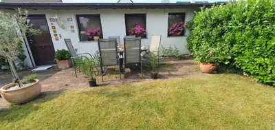 Ein Garten an der Unterkunft Garden Apartment