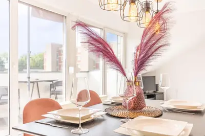 Grundriss der Unterkunft FeWo Gladbeck - Moderne und geräumige 2 Zimmerwohnung mit Süd-Balkon in Gladbeck-Brauck nähe Movie Park und Arena AufSchalke