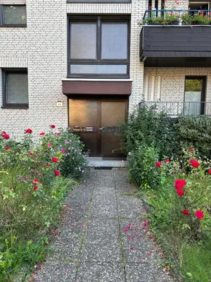 Ein Garten an der Unterkunft Ferienwohnung Dortmund - Elias - Adults Only