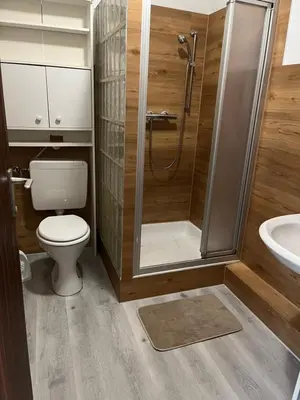 Ein Badezimmer in der Unterkunft Apartment Nadine