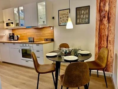 Küche/Küchenzeile in der Unterkunft Stylish im Altbau, Netflix, Sonos, nahe 3M und Vorwerk