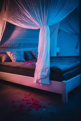Ein Bett oder Betten in einem Zimmer der Unterkunft Love Cottage 2 mit Whirlpool