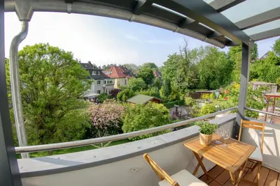 Ein Balkon oder eine Terrasse in der Unterkunft FeWo Dortmund Westfalenhalle, Stadion & Uni fußläufig