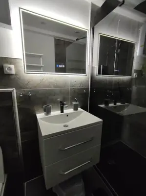 Ein Badezimmer in der Unterkunft Panorama-Komfort