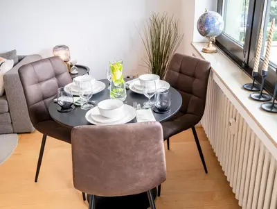 Ein Sitzbereich in der Unterkunft Zentrale & gemütliche Wohnung mit Sonnenbalkon