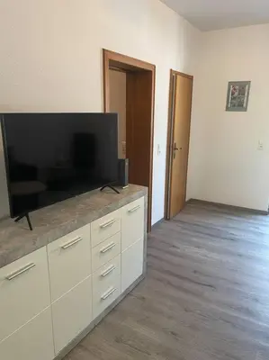 TV/Unterhaltungsangebot in der Unterkunft Großzügige Wohnung