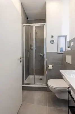 Ein Badezimmer in der Unterkunft Super zentral I Frisch renoviert