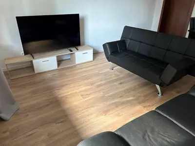TV/Unterhaltungsangebot in der Unterkunft Moderne Service Apartment AVD3