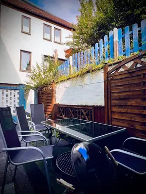 Grundriss der Unterkunft Comfort Apartments - Sky Bundesliga, PlayStation, Grill & Balkon - Haus Burgstadt
