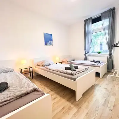 3 Zimmer mit 6 Betten