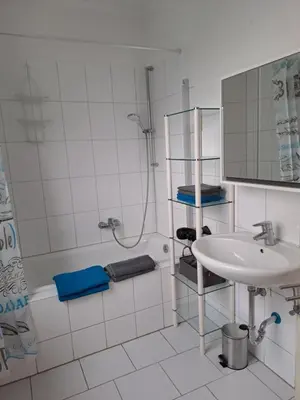 Ein Badezimmer in der Unterkunft Velbert am Berg