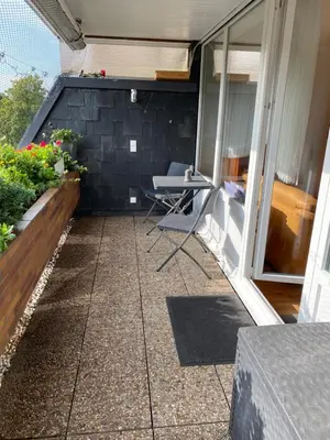 Ein Balkon oder eine Terrasse in der Unterkunft Marl Central Apartment