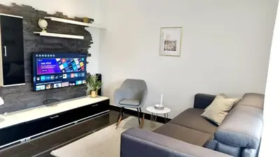 TV/Unterhaltungsangebot in der Unterkunft 2-Zimmer I Küche I Balkon I WLAN I Prime I Parken