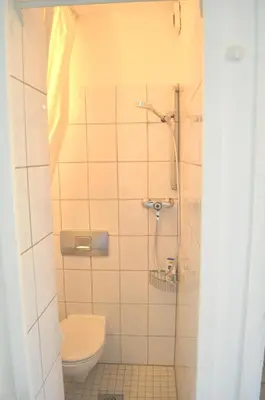 Ein Badezimmer in der Unterkunft AV No.1