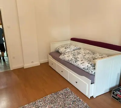 Ein Bett oder Betten in einem Zimmer der Unterkunft 2Schlafzimmer, Wohnküche&Balkon