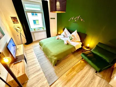 Ein Bett oder Betten in einem Zimmer der Unterkunft Das Berg Apartment Rüttenscheid, Netflix, nahe Messe, Klinikum