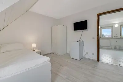 TV/Unterhaltungsangebot in der Unterkunft Unterkunft mit Balkon in Lünen