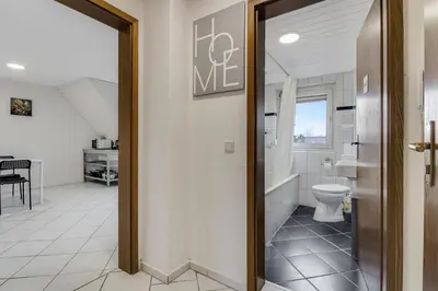 Ein Badezimmer in der Unterkunft Unterkunft mit Balkon in Lünen