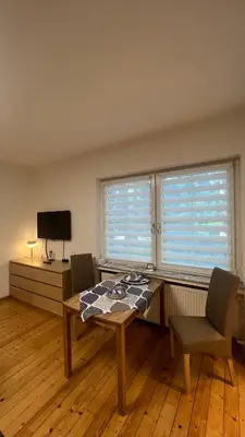 TV/Unterhaltungsangebot in der Unterkunft Erdgeschoss Apartment am Park im Theaterviertel in Oberhausen