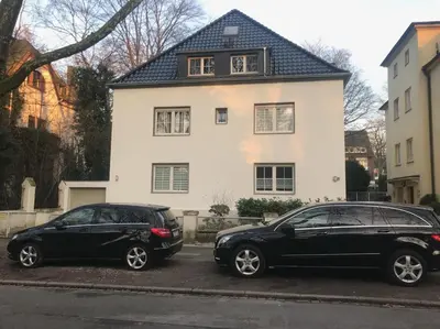 Das Gebäude in dem sich die Ferienwohnung befindet