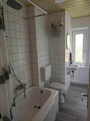 Ein Badezimmer in der Unterkunft estrella24 LIVING ROOMS Kairo