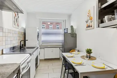 Küche/Küchenzeile in der Unterkunft Unterkunft mit Balkon in Gelsenkirchen
