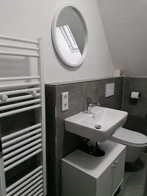 Ein Badezimmer in der Unterkunft estrella24 LIVING ROOMS Santiago