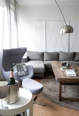 Ein Sitzbereich in der Unterkunft Boutique Loft Düsseldorf City für bis zu 6 Personen