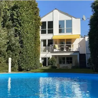 Kernsan. Souterrain-Wohnung 60qm mit Pool Blick