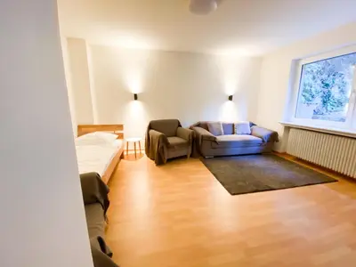 Ein Sitzbereich in der Unterkunft 1-5 Pers. 0,9 km zum Zentrum Remscheid, schön Wohnen, 105 qm