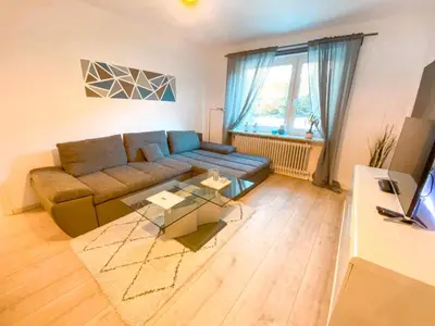 TV/Unterhaltungsangebot in der Unterkunft 1-3 Pers. zentral gelegene, gemütliche Wohnung in Remscheid