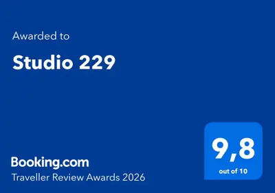 Ein Zertifikat, Auszeichnung, Logo oder anderes Dokument, das in der Unterkunft Studio 229 ausgestellt ist